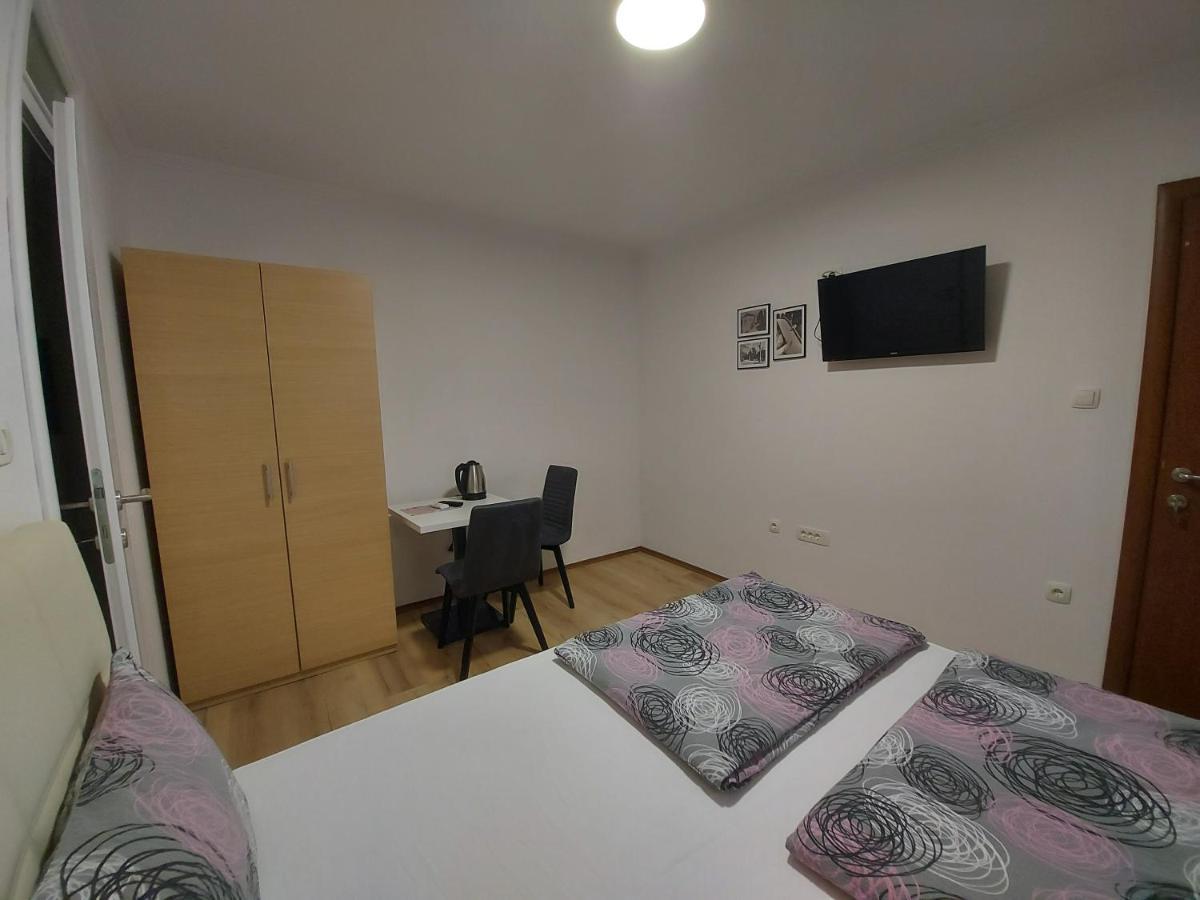 Apartments & Rooms Mostar Story Екстер'єр фото