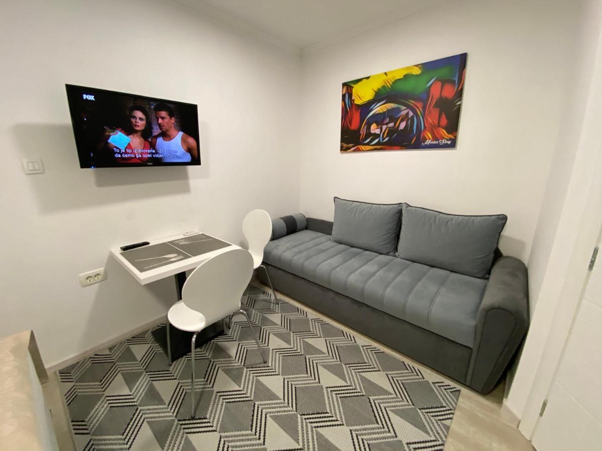 Apartments & Rooms Mostar Story Екстер'єр фото
